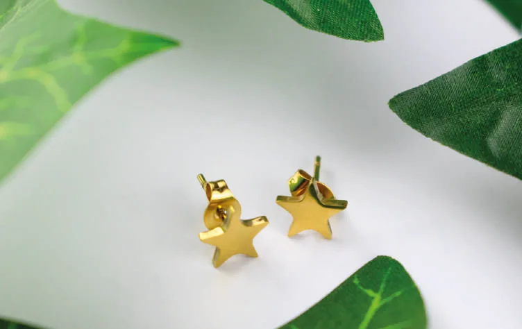Orecchini Stella placcati oro 18K, dettaglio